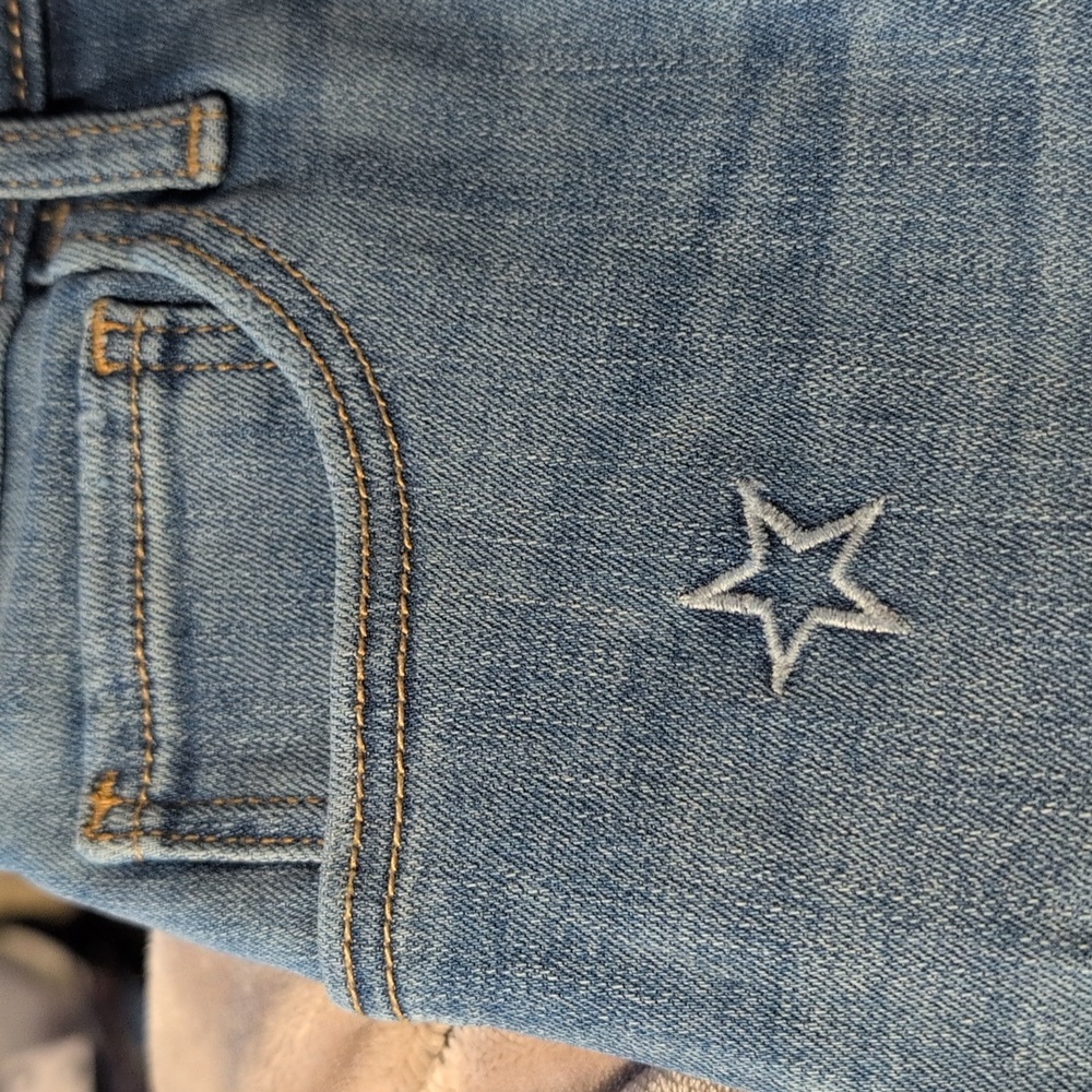 Hollister Y2K Women's Light Blue Star Embroidered Jeans Curvy High Rise Crop - Picture 7 of 9